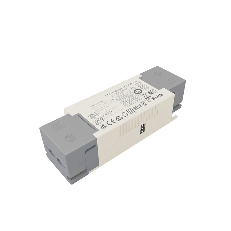 Driver LED reglabil cu curent constant de 14W 0-10V