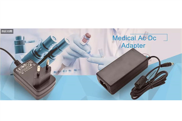 Adaptor de alimentare medical