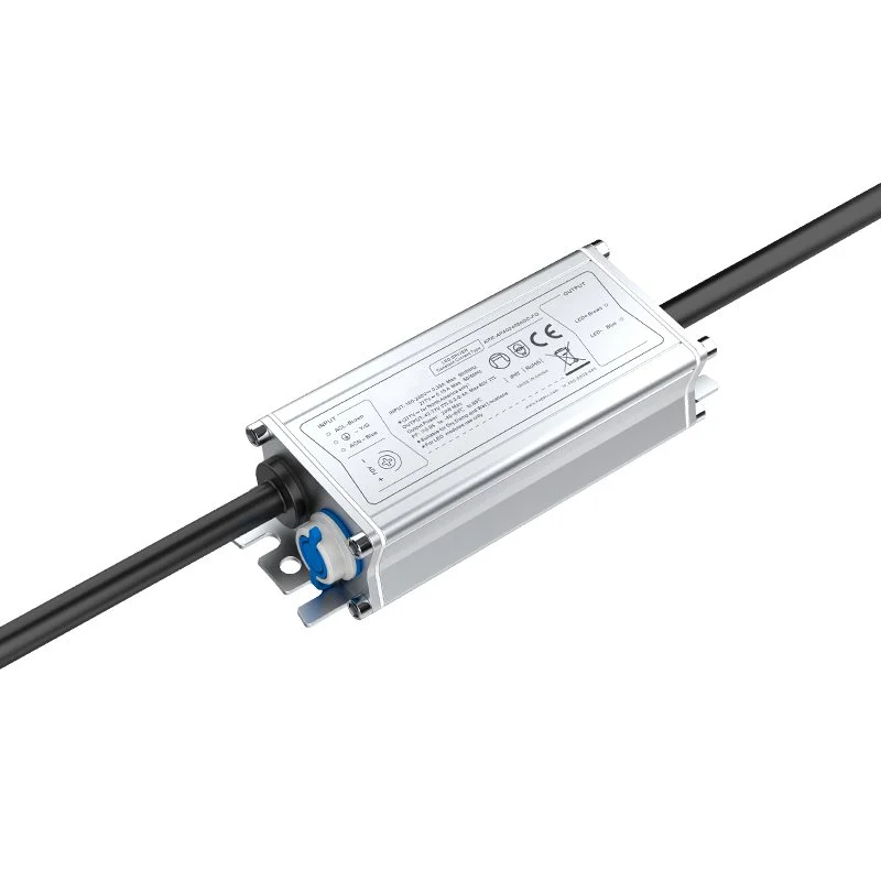 Driver LED cu curent constant de 24 W