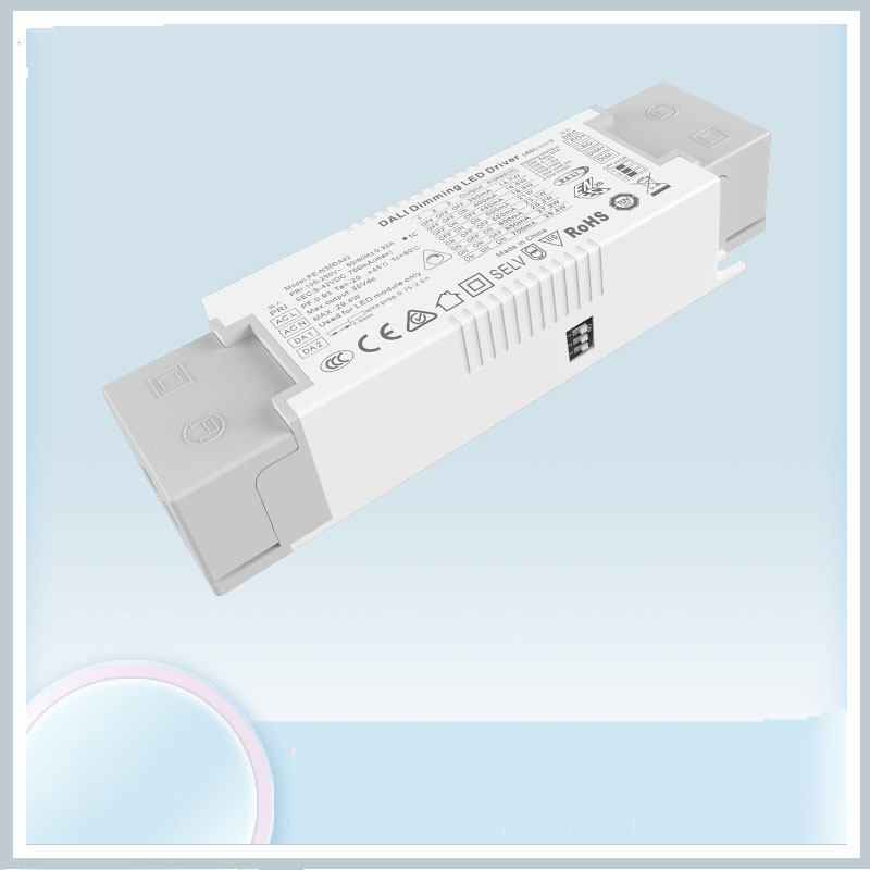 Driver LED reglabil DALI cu curent constant de 30 W