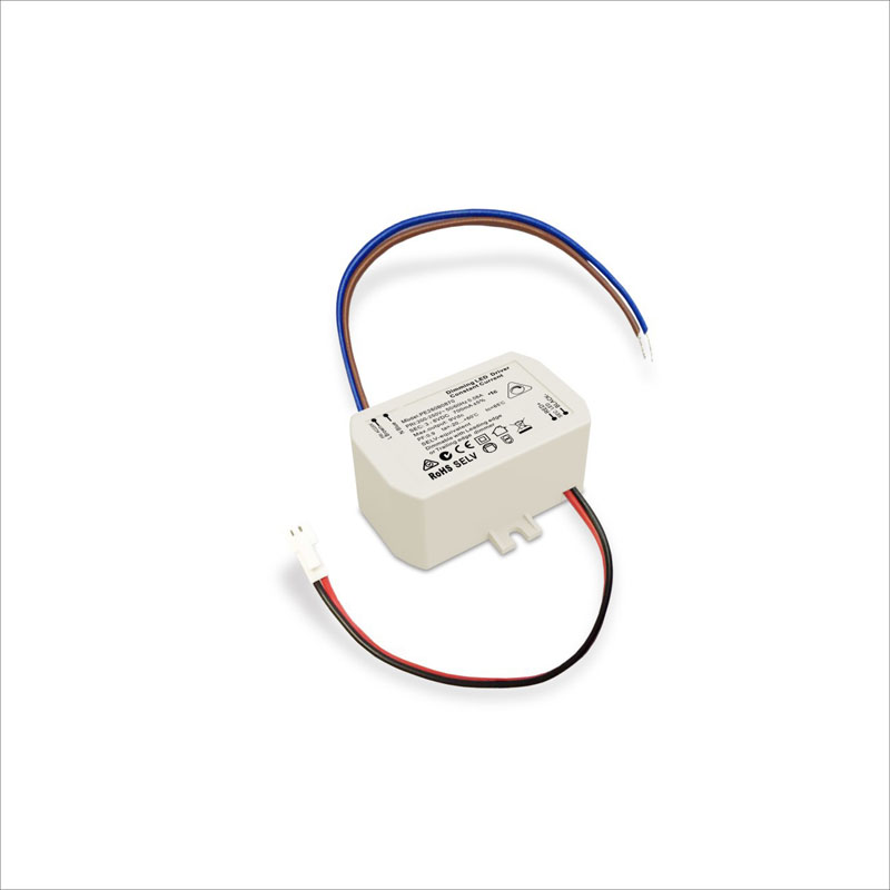 Driver LED reglabil Triac cu curent constant de 8W de dimensiune mică